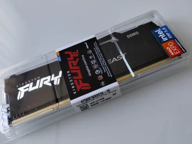 Memória RAM Kingston Fury, 16GB, 6000MT/s, DDR5, RGB, KF560C36BBE2A - nova lacrada