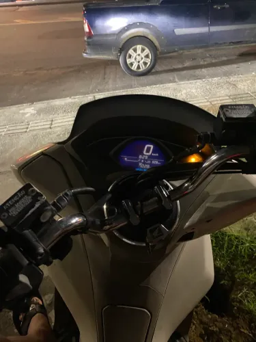 Vende-se pcx 2019