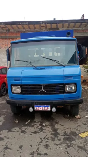 ? VENDO MERCEDES-BENZ 608D - ANO 1975