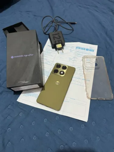 Motorola Signature 512 o mais novo