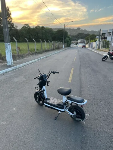 Vendo elétrica em bom estado 