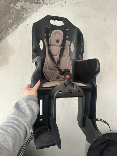 Vende-se Cadeirinha Infantil para Bicicleta Polisport Dusky CFS
