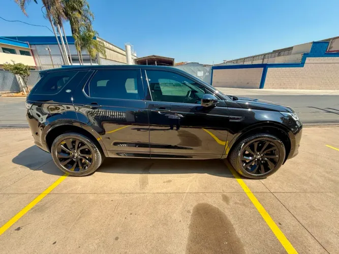 Land Rover Discovery Sport SE R-DYN. 2.0 Bi-TB DIE 2023