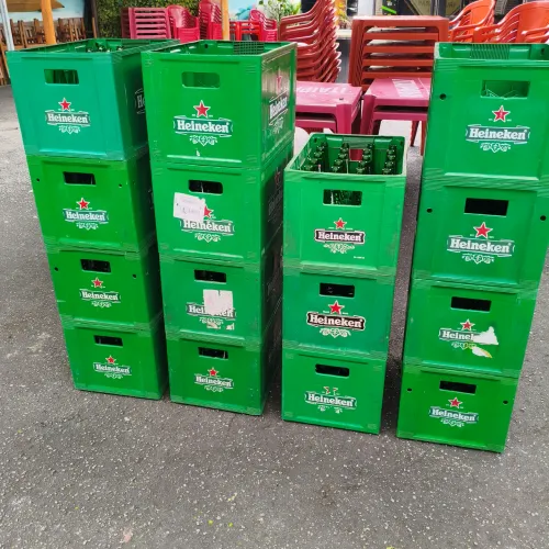 15 Caixas de cerveja Heineken 600 com Vasilhames 35 reais cada caixa