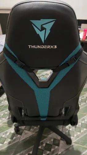 Cadeira Gamer ThunderX3 - YC3