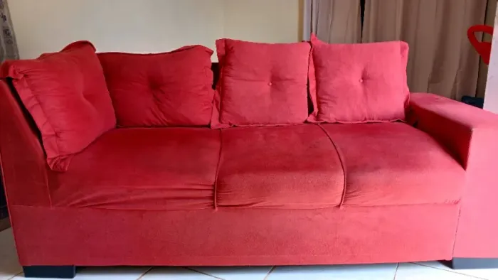 Sofá vermelho
