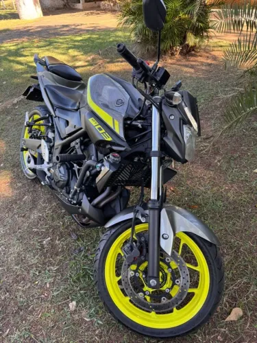 Yamaha MT-03 ABS 321cc 2019 Cinza - Pneus Novos