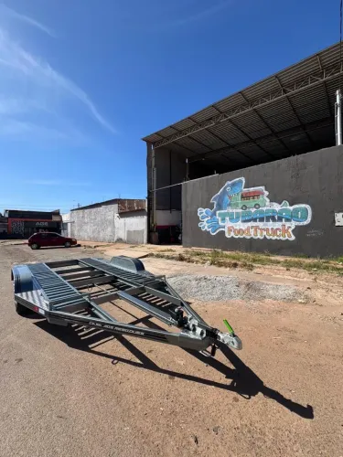 Carreta Plataforma para carro