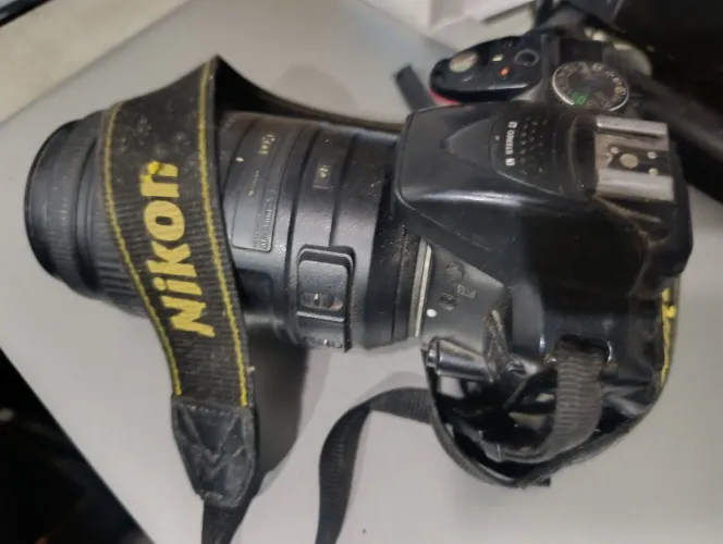 NIKON 5300