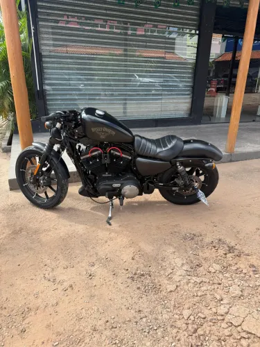 Iron 883