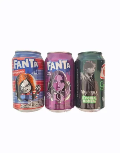 Latas coleção Halloween Chucky Wandinha Megan Vazias