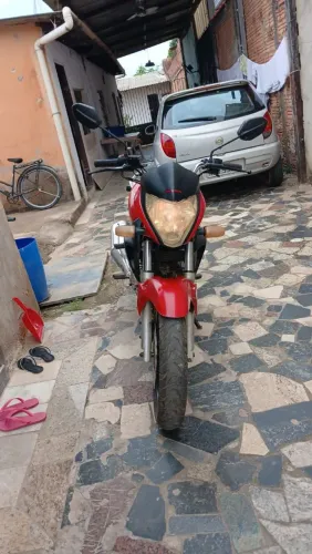 CB300R VERMELHO