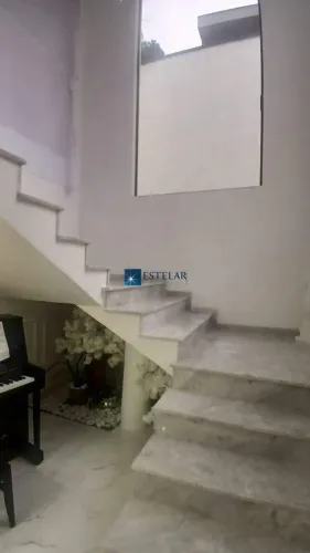 SALA COMERCIAL PARA LOCAÇÃO EM TÉRMINO DE OBRAS NA VILA OLIVEIRA