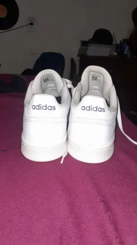 Tênis da adidas novo (usado 1 vez)