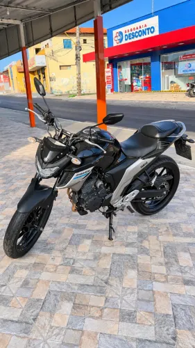 Yamaha FZ25 Fazer | Revisada | IPVA Pago | Sem Débitos