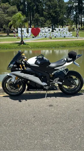 Linda R6 - 600 cilindrada 