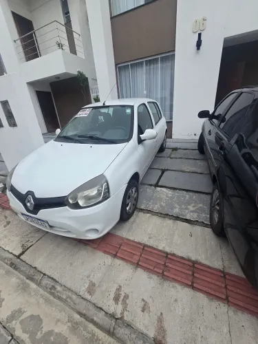 Renault Clio Rn/alize/expr./1.0 Hi-power 16V 5P 2015