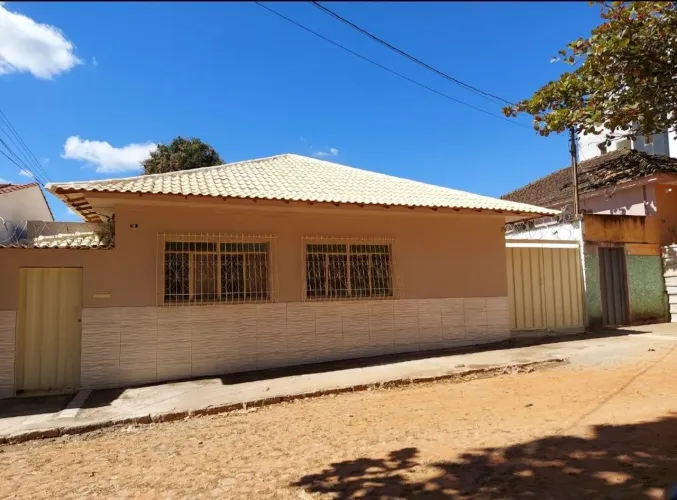 Casa no bairro São Cristóvão/ Teófilo Otoni