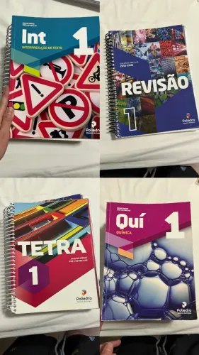 Livros vestibular poliedro 