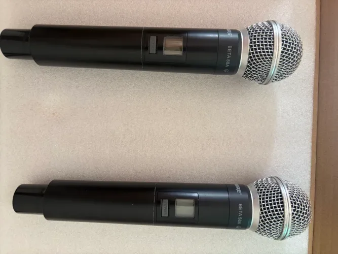 Microfone Shure sem fio 