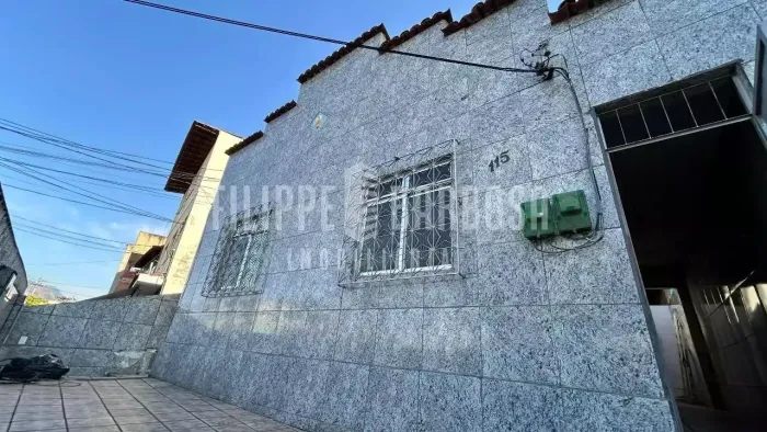 CASA LINEAR - 2 QUARTOS - BENTO RIBEIRO