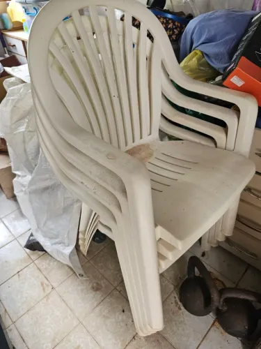 Cadeira plástico