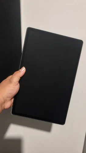 Tablet Samsung A8