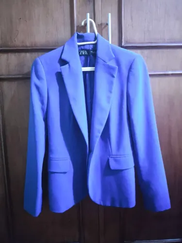 Blazer azul feminino Zara
