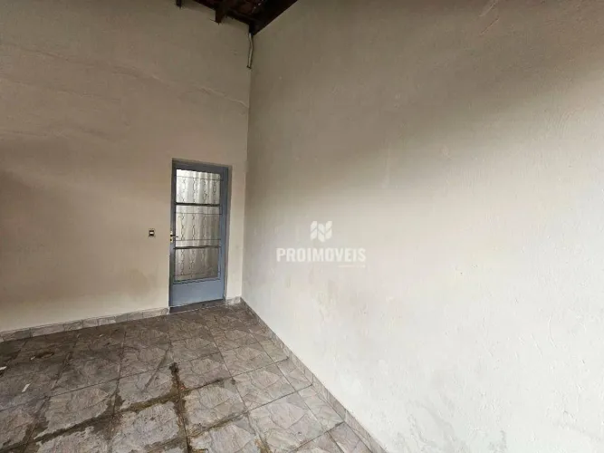 Casa com 2 dormitórios para alugar, 110 m² por R$ 1.840/mês - Jardim São Roque - Americana