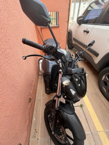 FZ15 com 3.500km rodados
