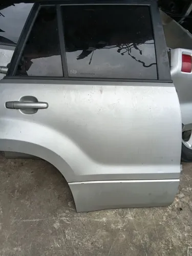 Porta do suzuki gran vitara