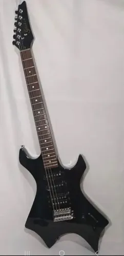 GUITARRA Warlock Golden GMAP - NOVA - NUNCA USADA