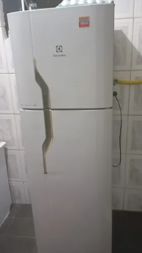 Geladeira Eletrolux
