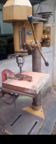 Furadeira de bancada helmo 5/8'' antiga robusta
