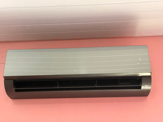 Vendo ar condicionado LG