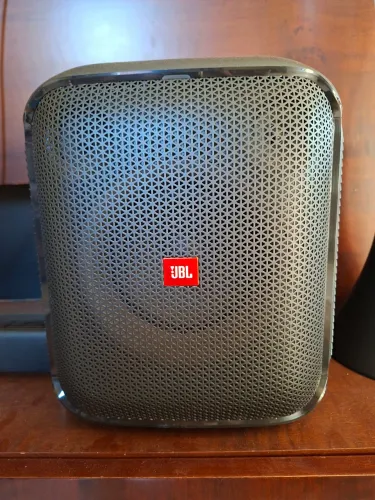 Caixa JBL partybox
