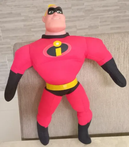 boneco sr incrivel de 'os incriveis' vinil e tecido 37 cm Usado