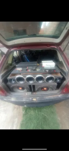 Vende-se som automotivo