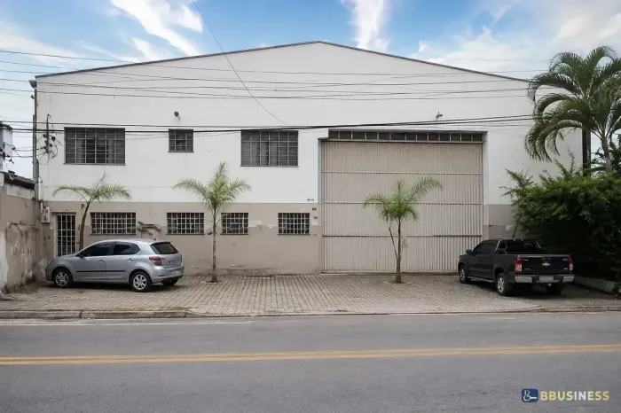 Galpão Comercial/Industrial de 1.000m² à Venda em Guarulhos
