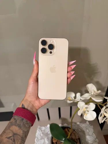 iPhone 16 Pro Max 256gb Titânio Desert 