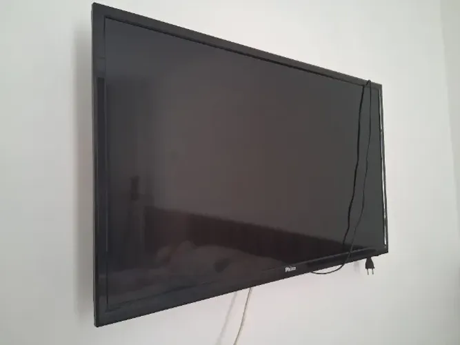 TV Philco 40 polegadas , não esta ligando 