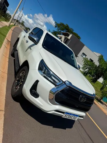 Toyota Hilux CD SRX 4X4 2.8 TDI 16V Diesel Aut. 2022