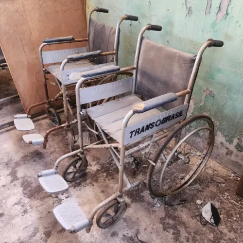 Lote 2 Cadeiras de Rodas Da Antiga Transbrasil