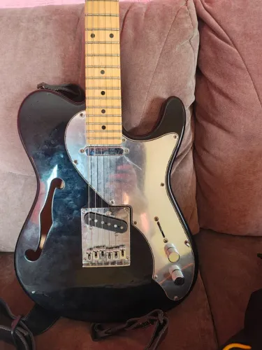 Guitarra Tagima semiacustica