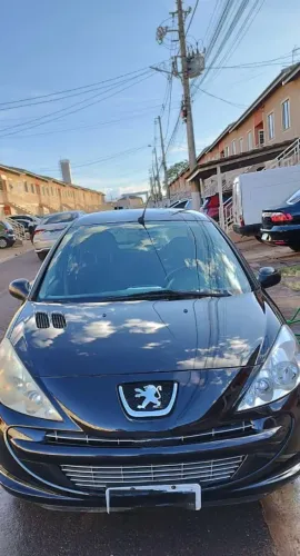 Peugeot 207 XR 1.4 Flex 8V 5P 2012