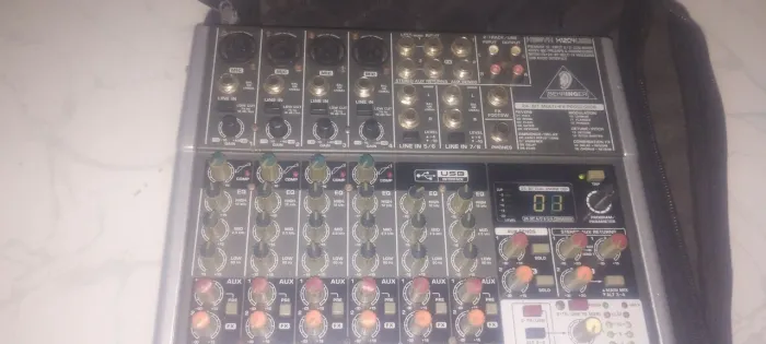 Mesa Behringer