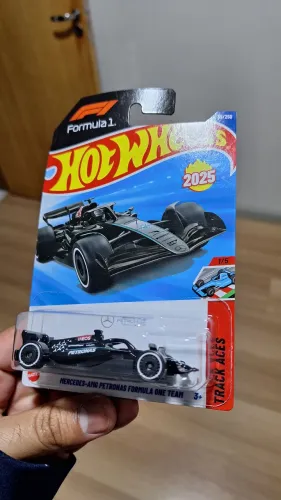 Hotwheels F1 . Troca em pátio savassi dia de semana