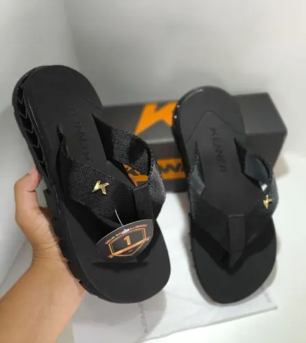 Kenner Rakka Masculina