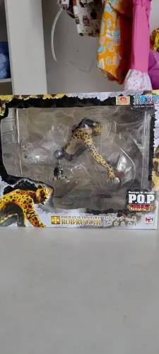 Rob Lucci megahouse Max