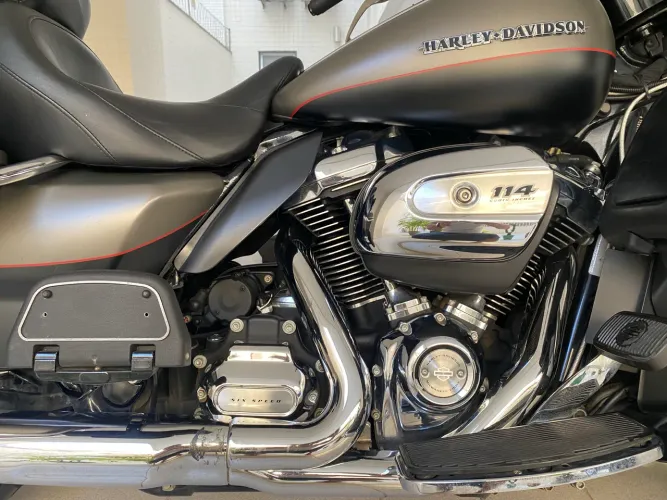 HARLEY-DAVIDSON ULTRA LIMITED FLHTK 2019